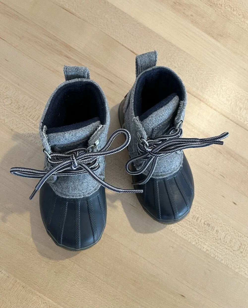 Sperry blue kid’s grey